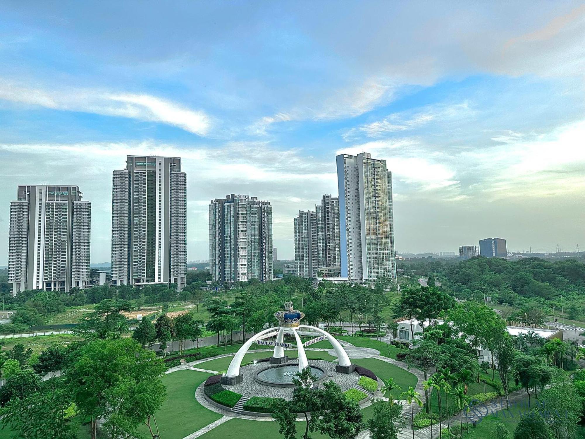 The Elysia Suites Nusajaya  Buitenkant foto