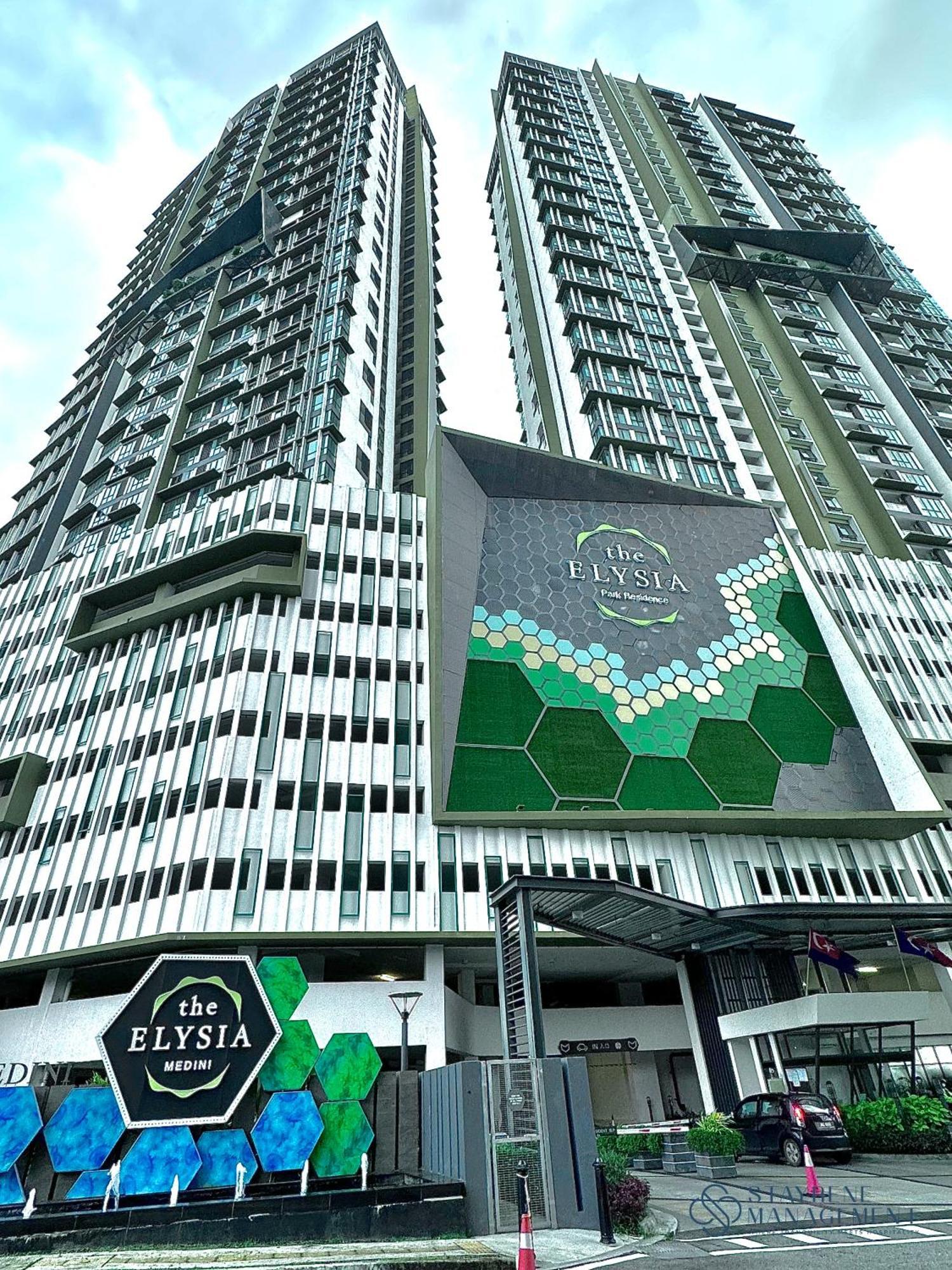 The Elysia Suites Nusajaya  Buitenkant foto