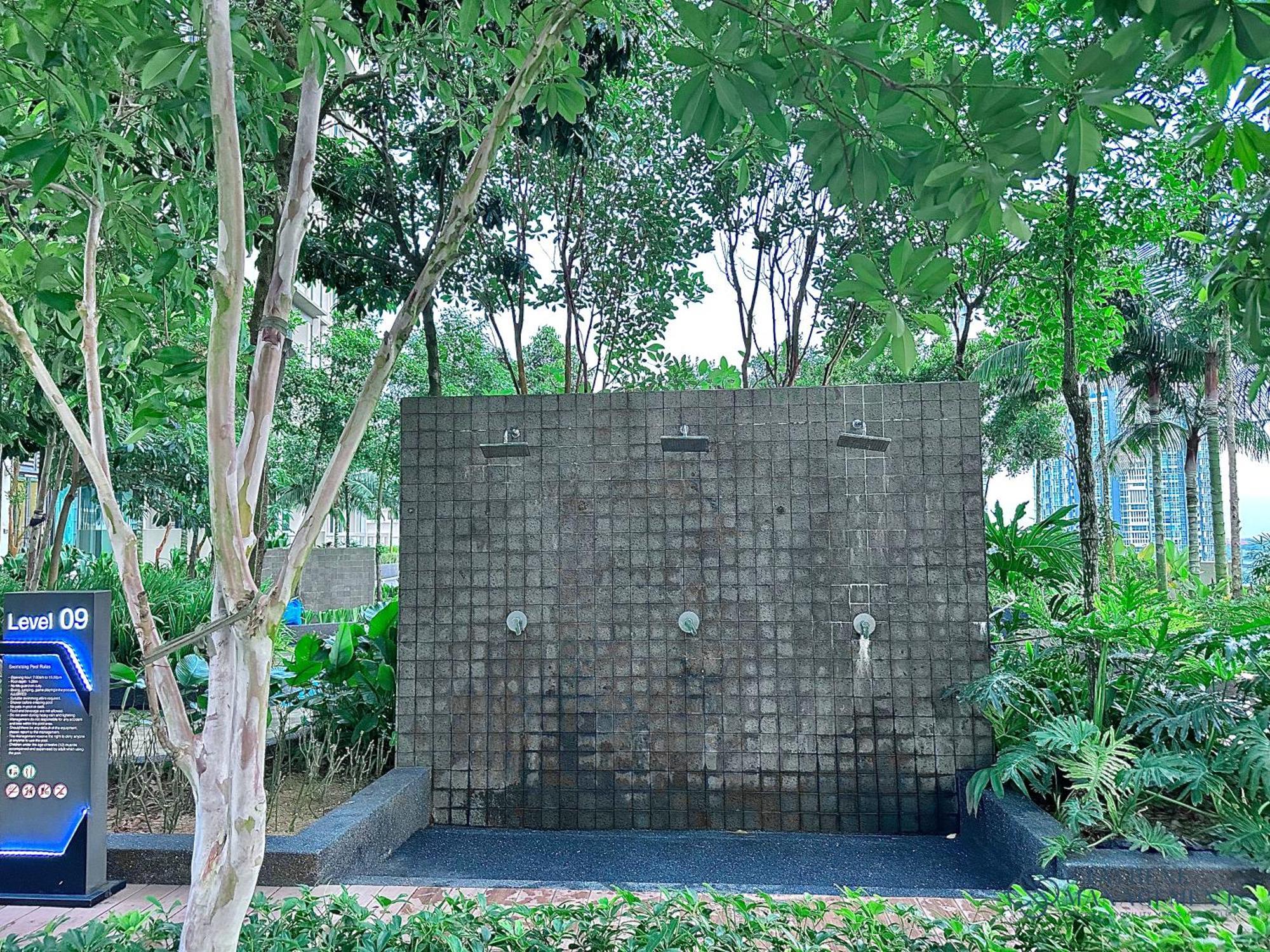 The Elysia Suites Nusajaya  Buitenkant foto